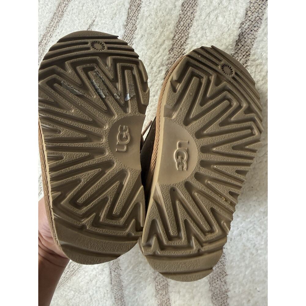 UGG Unisex Lowmel Sneakers Toddler Chestnut Suede Sheepskin Size US 7/EU 23.5 - Picture 13 of 14